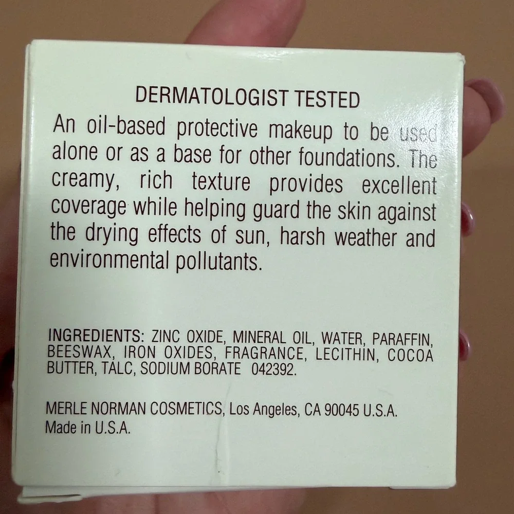 Merle Norman Powder Base Original Formula Cream Beige 01412 Foundation .75oz NEW